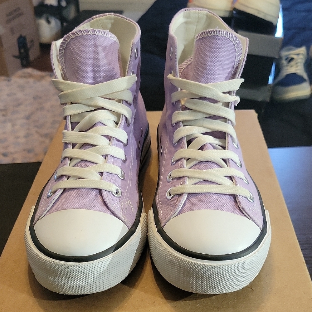Purple Canvas High-Top Sneakers Womens 6 Boys 4.5 EUC - Picture 4 of 10
